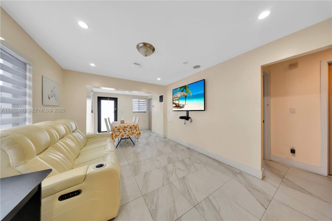 На продажу: $849,999 (0 спален, 0 ванн, 2211 Квадратных фут)