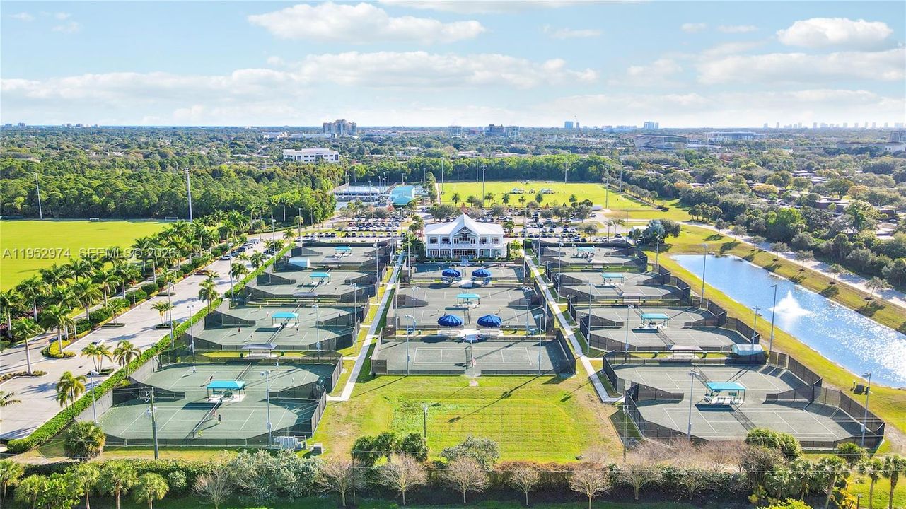 PBG Tennis & Pickleball center
