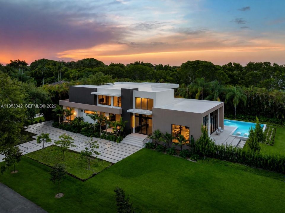 En Venta: $11,500,000 (7 camas, 7 baños, 7921 Pies cuadrados)