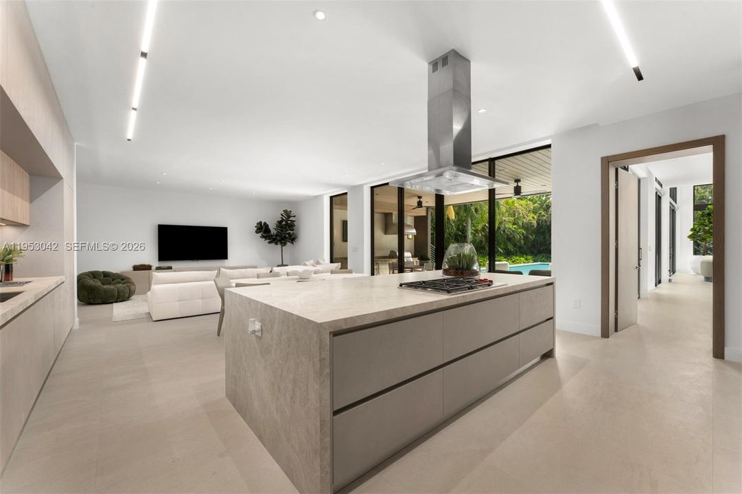 En Venta: $11,500,000 (7 camas, 7 baños, 7921 Pies cuadrados)