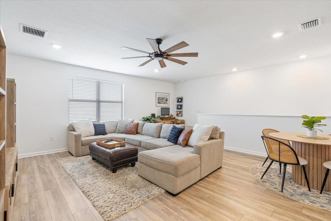 2nd floor loft