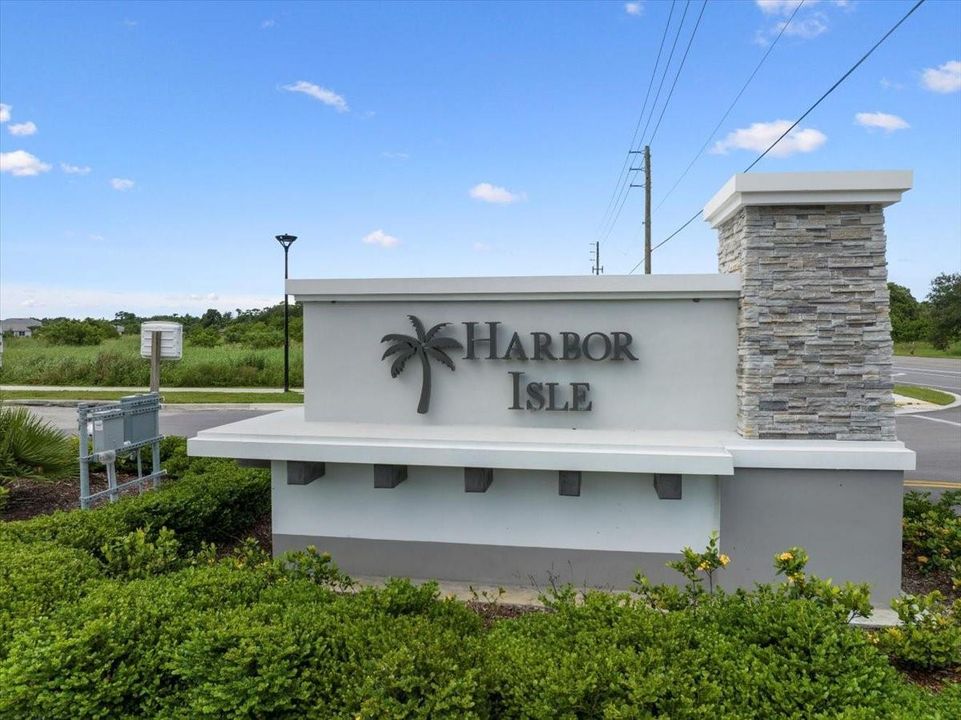 Harbor Isle Community