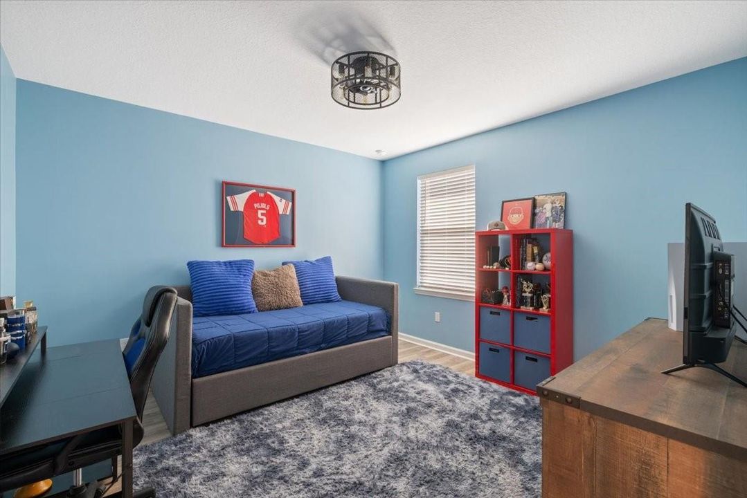 2nd floor bedroom