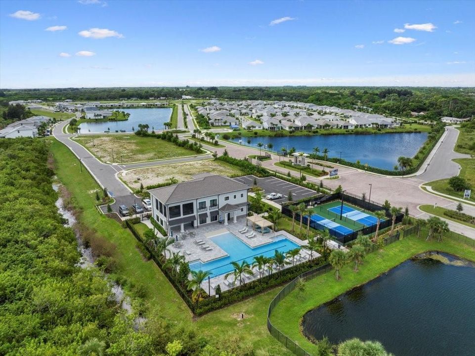 Aerial View amenities