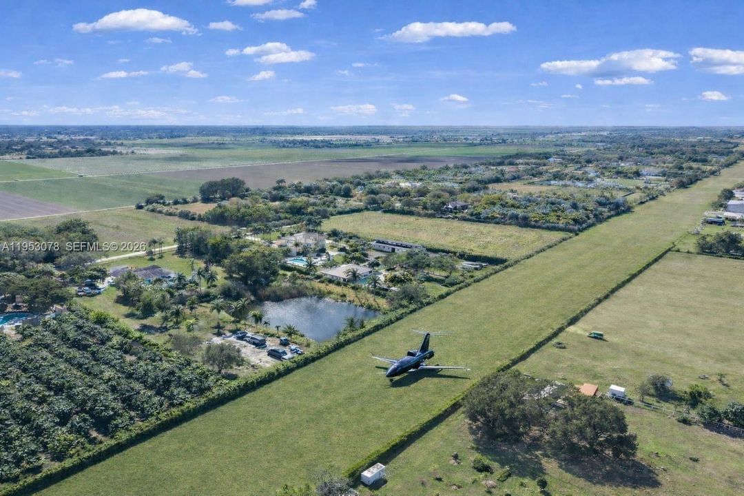 En Venta: $8,990,000 (10 camas, 10 baños, 11860 Pies cuadrados)