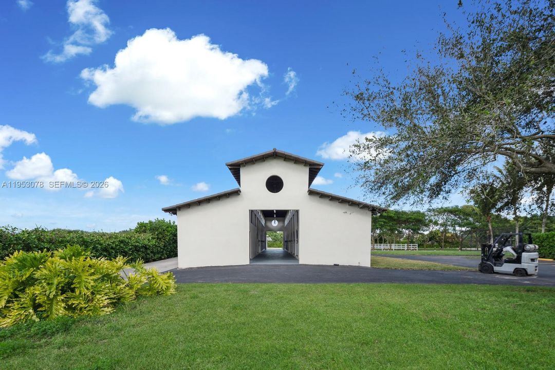 En Venta: $8,990,000 (10 camas, 10 baños, 11860 Pies cuadrados)