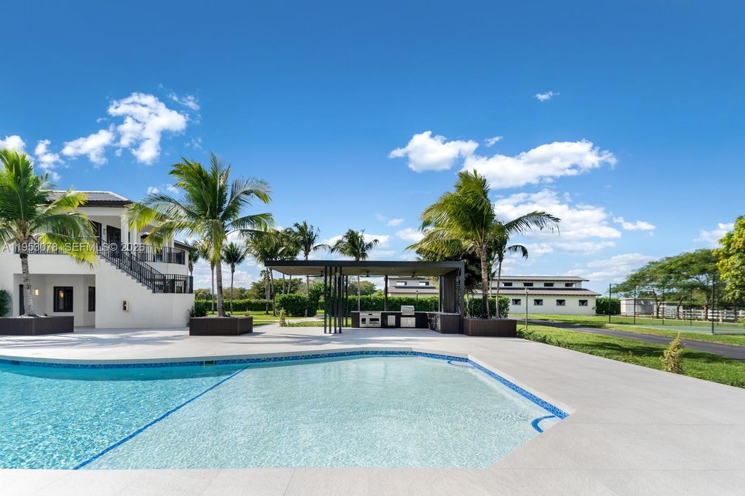 En Venta: $8,990,000 (10 camas, 10 baños, 11860 Pies cuadrados)
