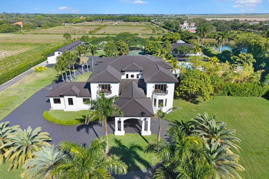 En Venta: $8,990,000 (10 camas, 10 baños, 11860 Pies cuadrados)