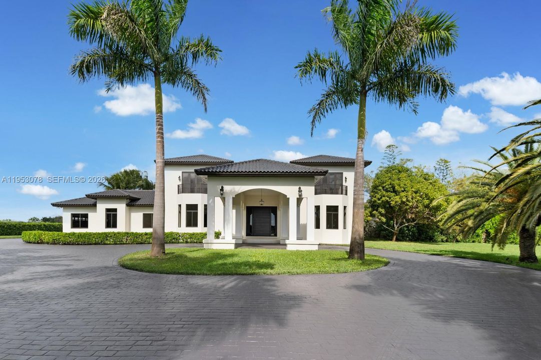 En Venta: $8,990,000 (10 camas, 10 baños, 11860 Pies cuadrados)