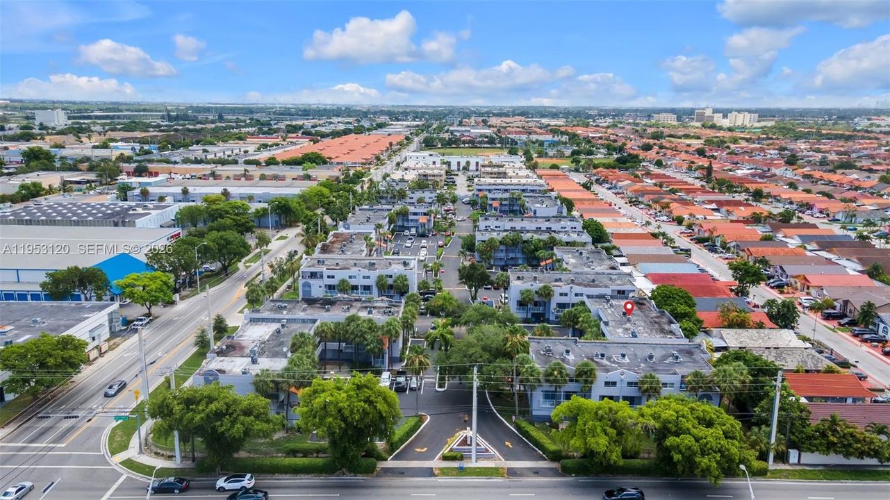 Под контрактом: $265,000 (2 спален, 1 ванн, 1024 Квадратных фут)