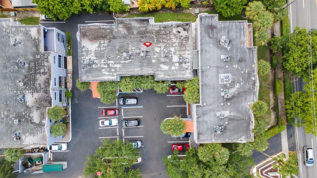 Под контрактом: $265,000 (2 спален, 1 ванн, 1024 Квадратных фут)