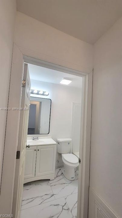 На продажу: $239,000 (3 спален, 2 ванн, 1599 Квадратных фут)