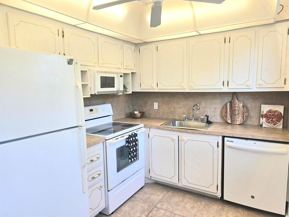 Tilford - Kitchen 1