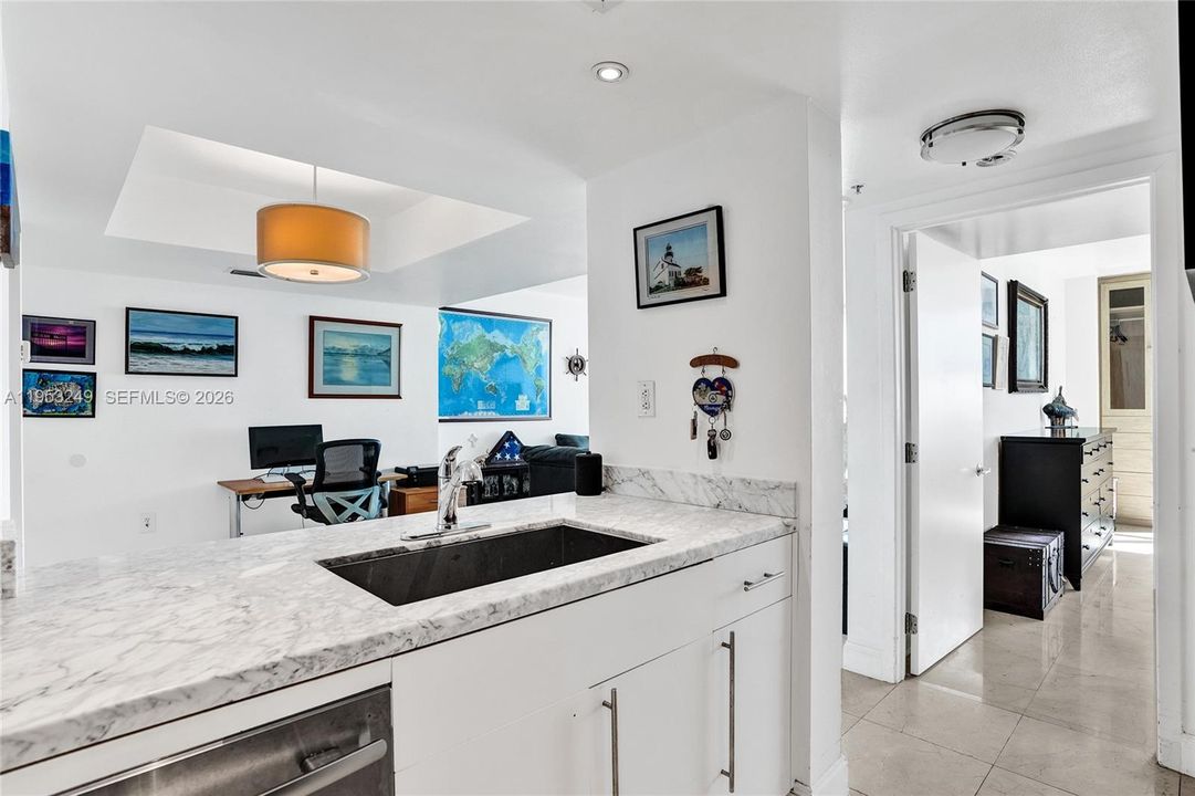 En Venta: $590,000 (1 camas, 1 baños, 746 Pies cuadrados)