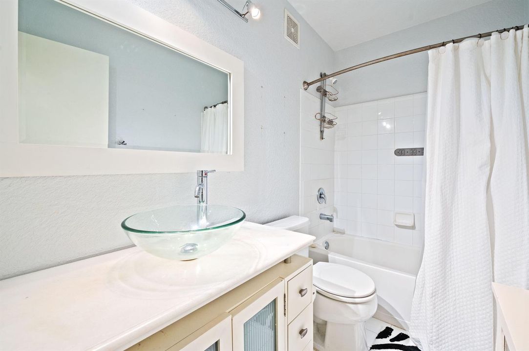 22-web-or-mls-5628-nw-99th-ln