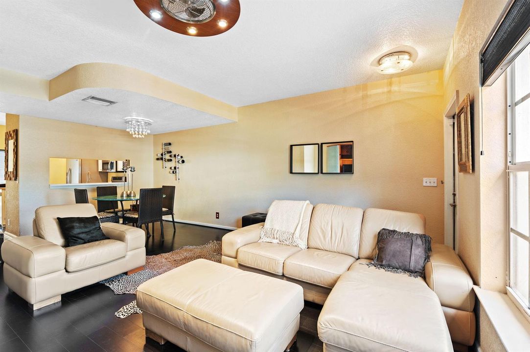 5-web-or-mls-5628-nw-99th-ln