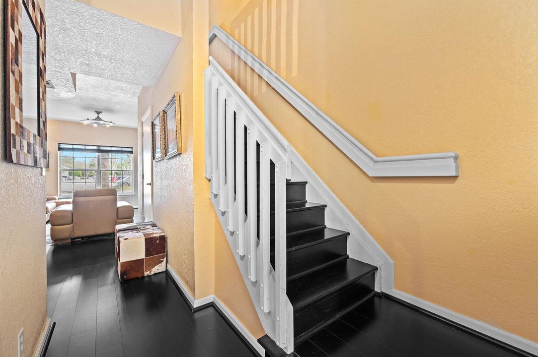 14-web-or-mls-5628-nw-99th-ln