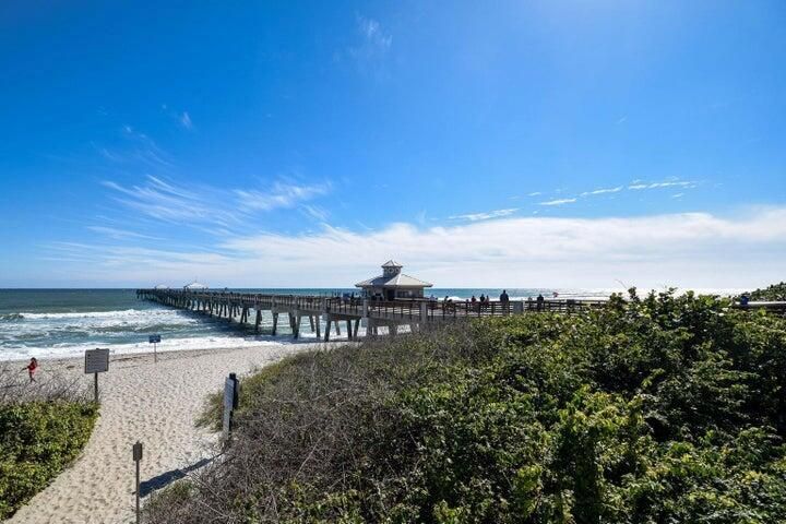 Juno Pier