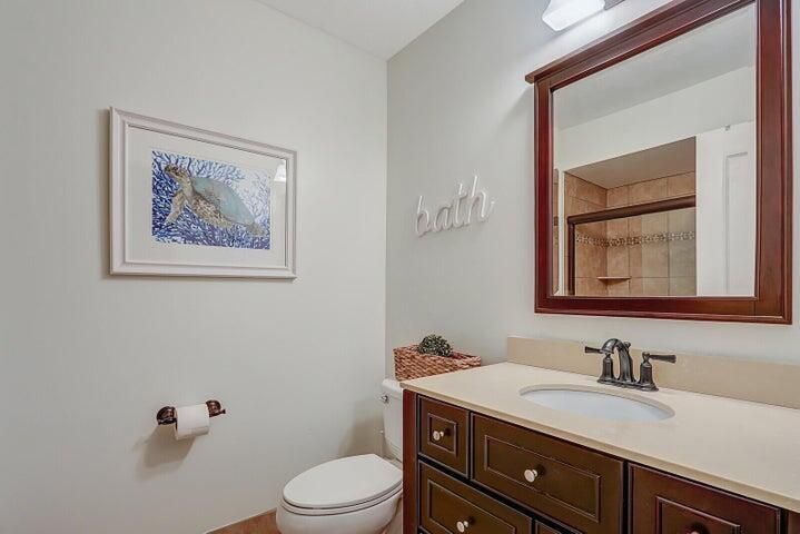 Guest Bath Upstairs