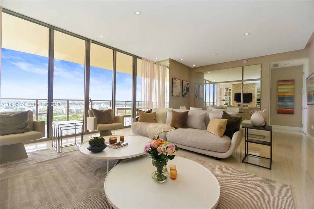 For Sale: $3,900,000 (2 beds, 2 baths, 1599 Square Feet)