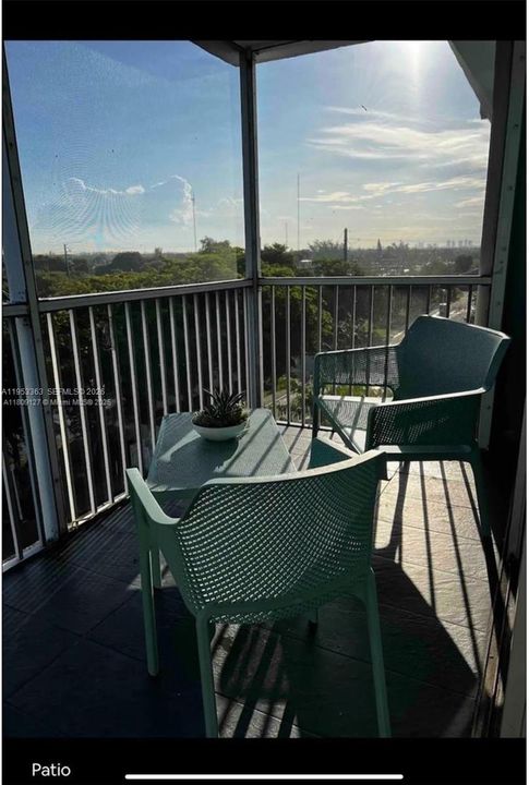 En Venta: $217,000 (2 camas, 2 baños, 1162 Pies cuadrados)