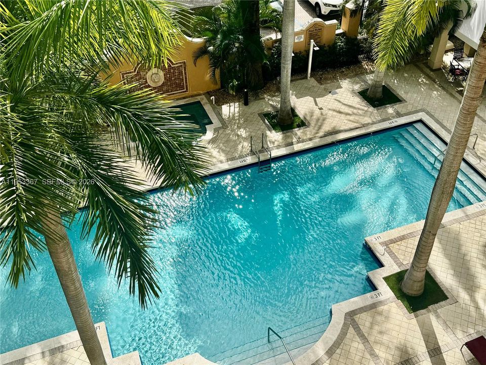 For Sale: $539,900 (2 beds, 2 baths, 1343 Square Feet)