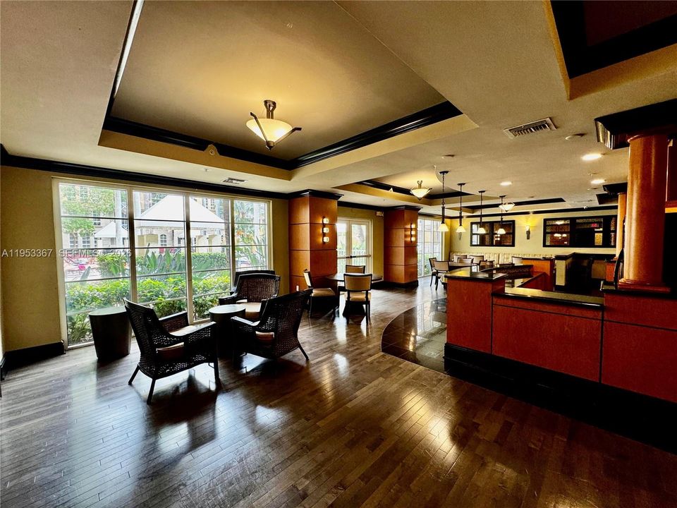 For Sale: $539,900 (2 beds, 2 baths, 1343 Square Feet)