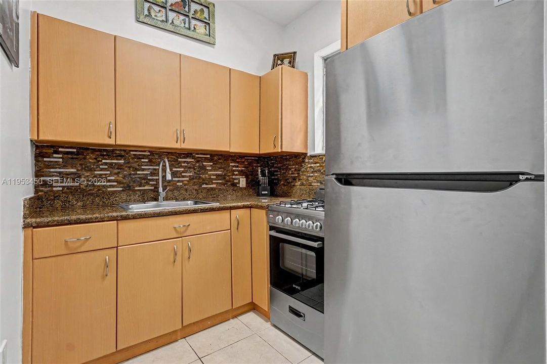 En Venta: $183,000 (0 camas, 1 baños, 445 Pies cuadrados)