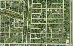 Activo con contrato: $24,900 (0.21 acres)