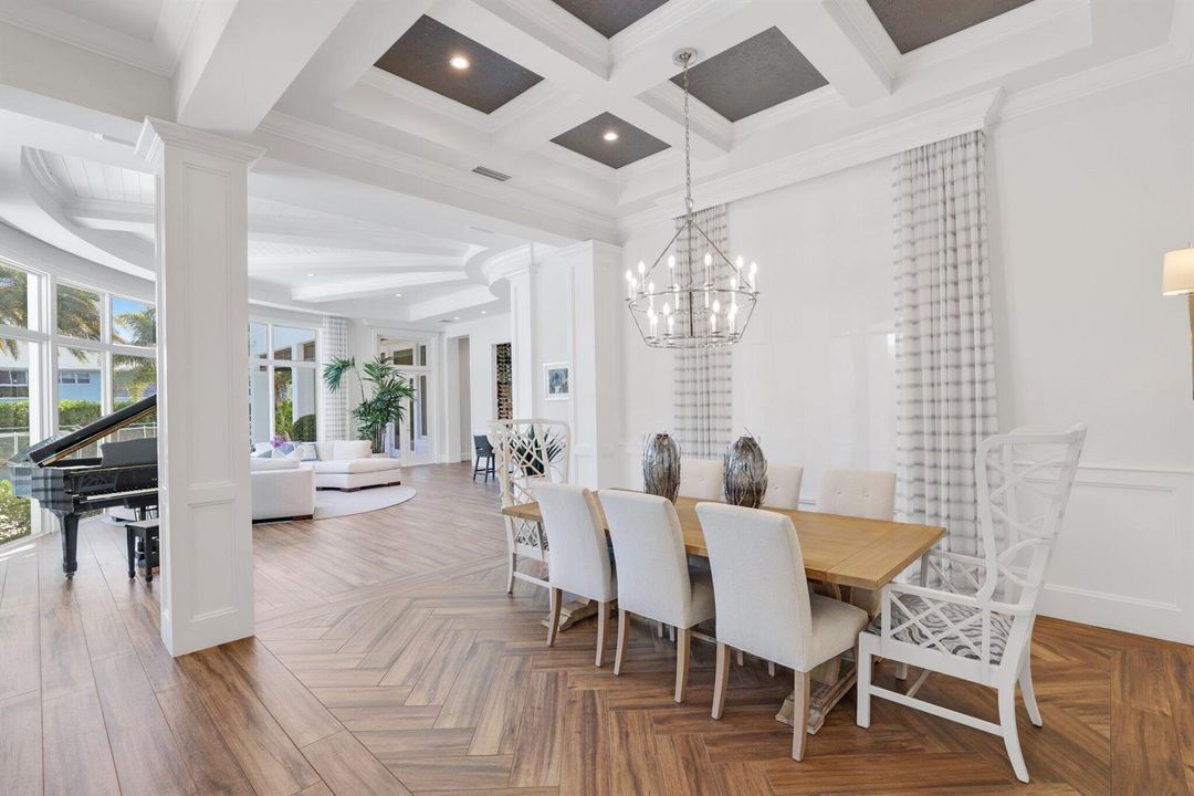 3700 Northeast 24th Ave - 18.jpg-SMALL