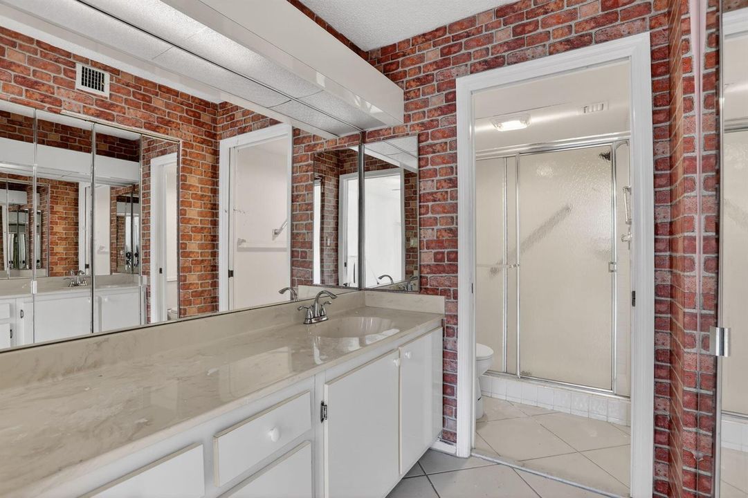 30-web-or-mls-10837-8821