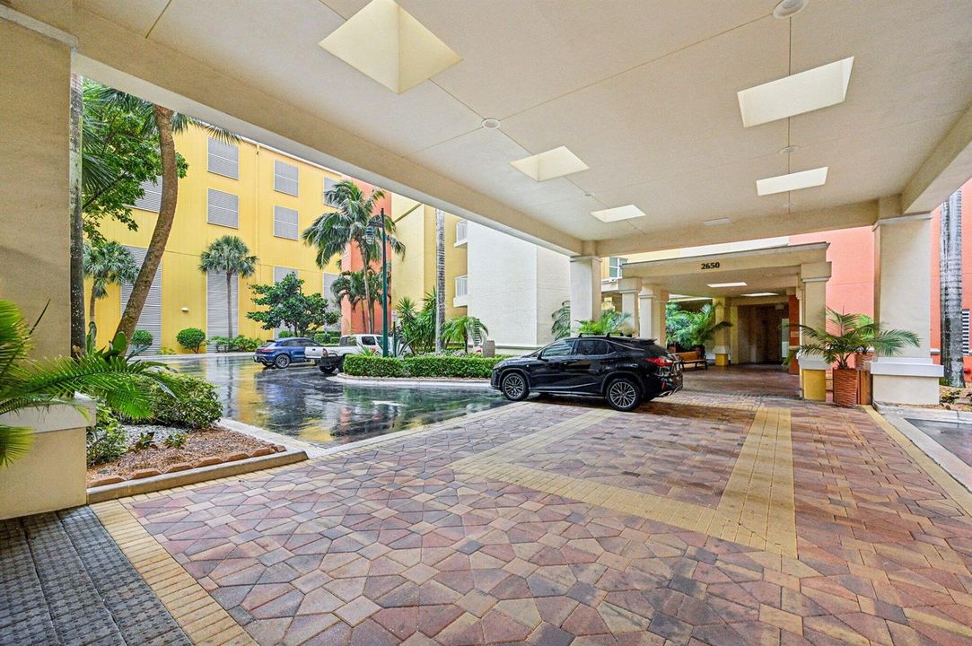 2-web-or-mls-Lake Shore Dr 1006-0406-002