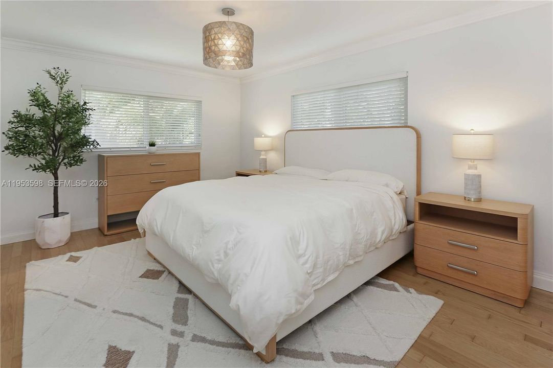 Activo con contrato: $1,149,000 (3 camas, 3 baños, 1915 Pies cuadrados)