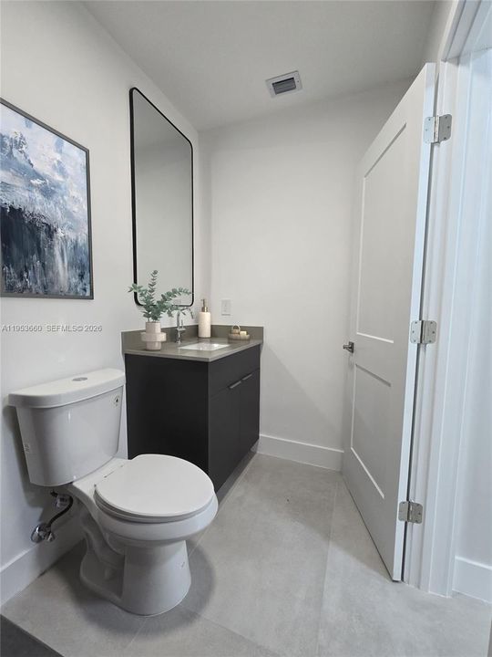 For Sale: $765,000 (4 beds, 3 baths, 1690 Square Feet)