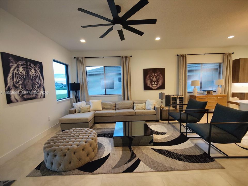 For Rent: $3,000 (4 beds, 2 baths, 0 Square Feet)