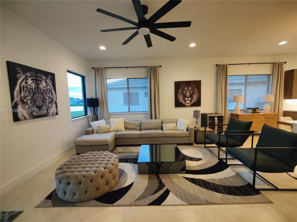 For Rent: $3,000 (4 beds, 2 baths, 0 Square Feet)