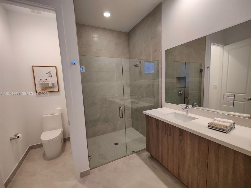 For Rent: $3,000 (4 beds, 2 baths, 0 Square Feet)