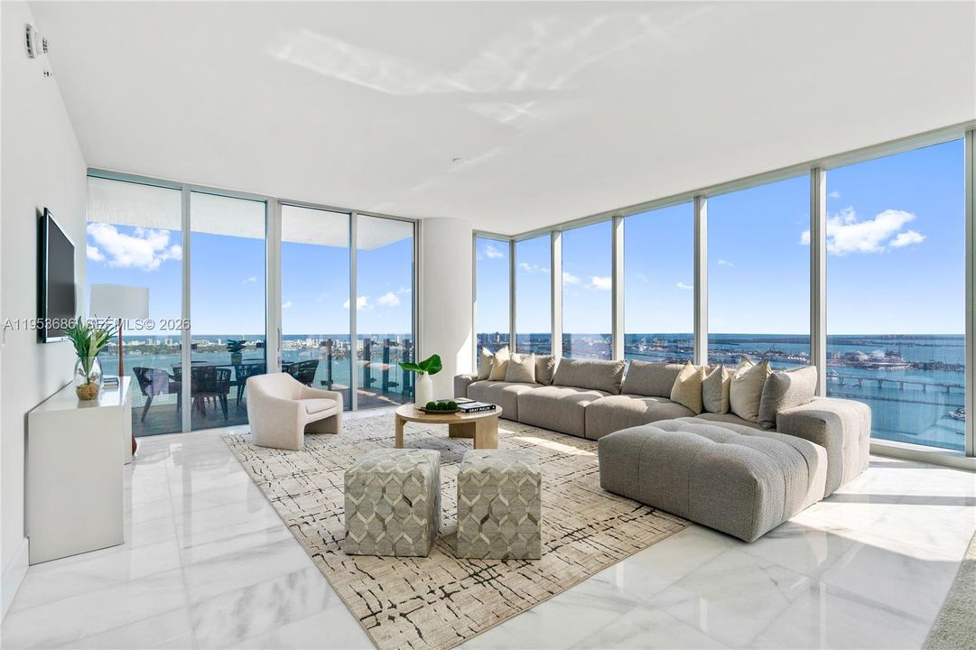 Activo con contrato: $4,450,000 (4 camas, 6 baños, 3796 Pies cuadrados)
