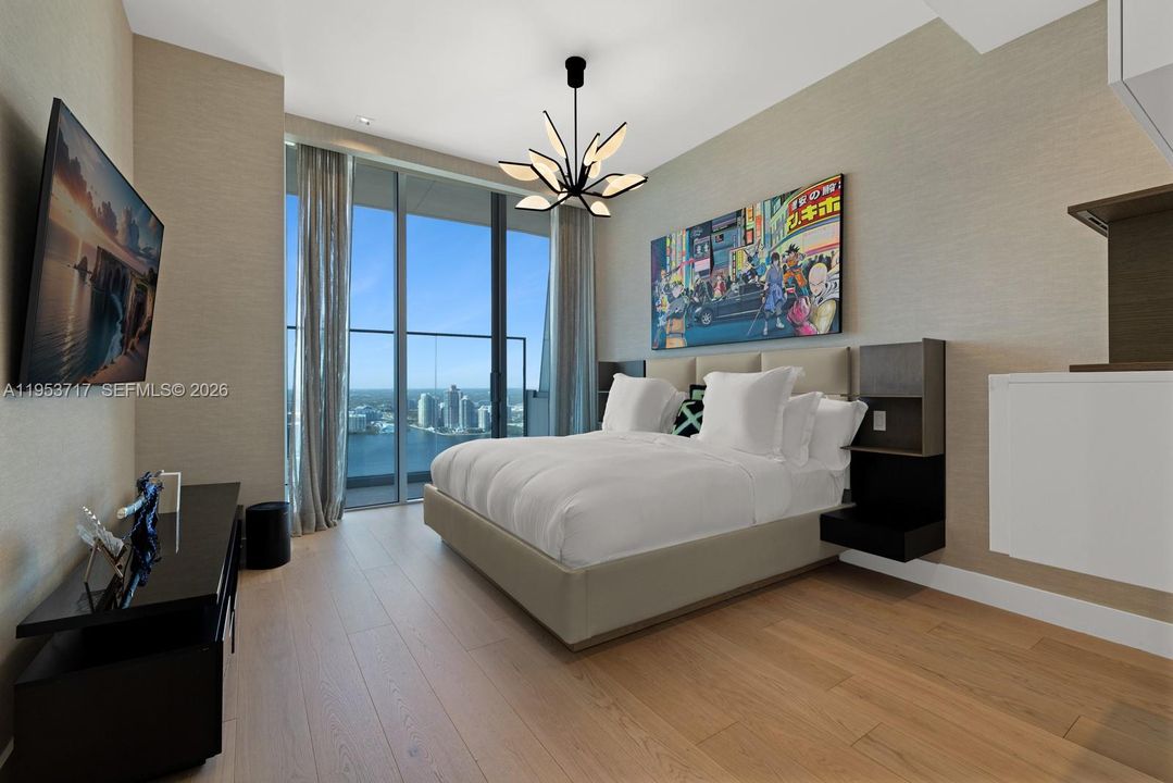 For Sale: $23,500,000 (5 beds, 7 baths, 6695 Square Feet)