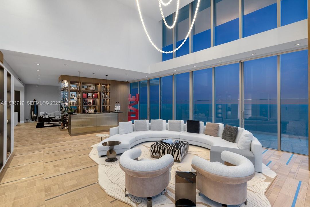 For Sale: $23,500,000 (5 beds, 7 baths, 6695 Square Feet)
