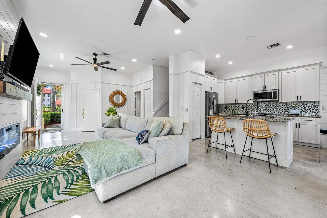 011-160BarefootCove-Hypoluxo-33462-FULL