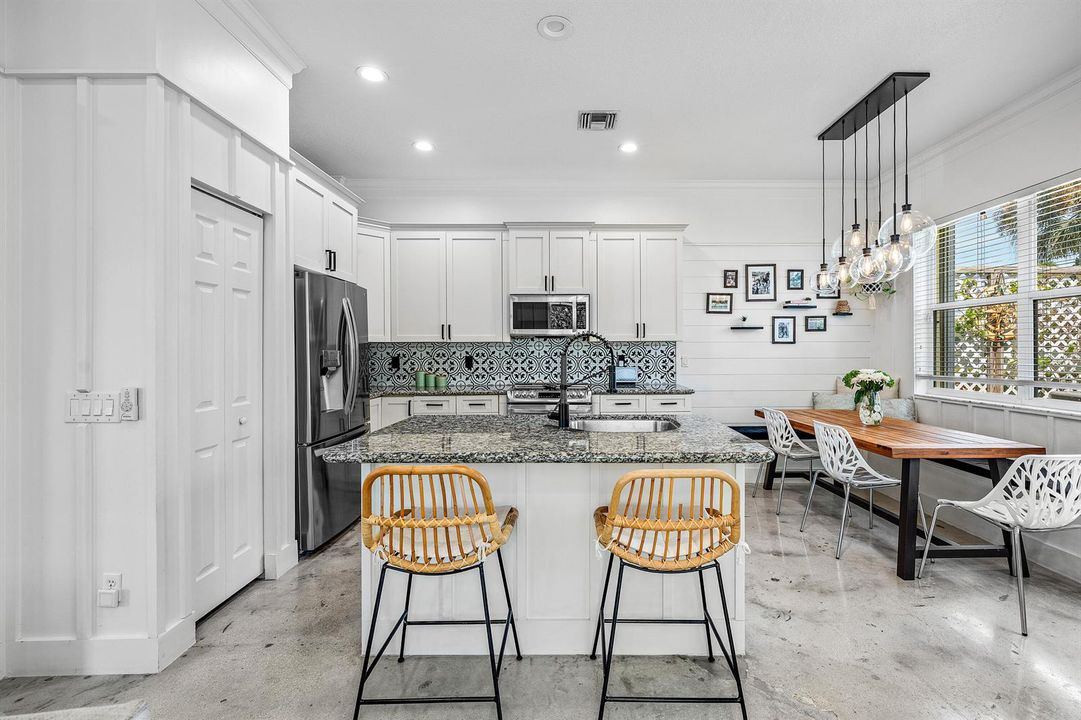 012-160BarefootCove-Hypoluxo-33462-FULL