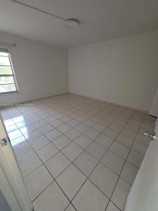 Activo con contrato: $199,000 (2 camas, 2 baños, 793 Pies cuadrados)