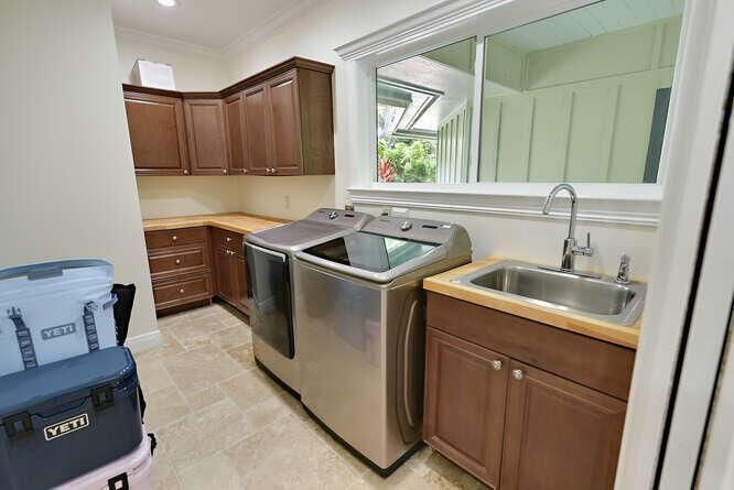 4330 SW Thistle Terrace Palm-small-023-0