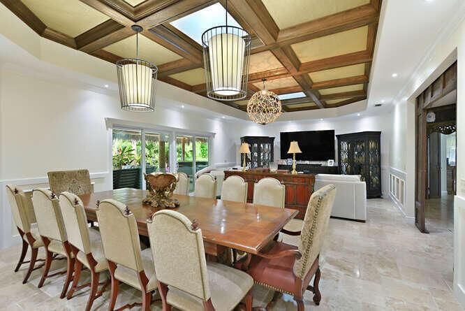 4330 SW Thistle Terrace Palm-small-018-0