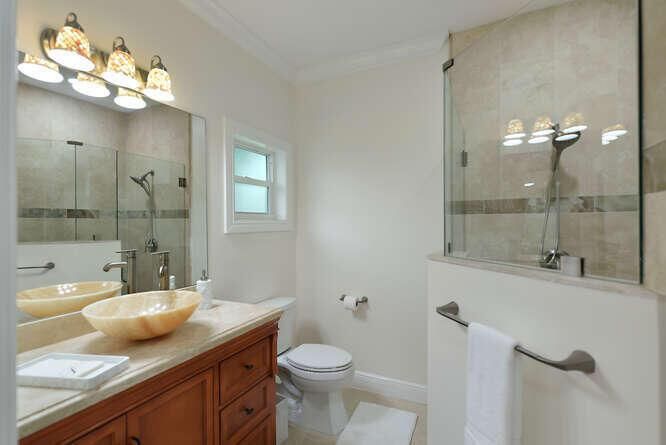 4330 SW Thistle Terrace Palm-small-027-0