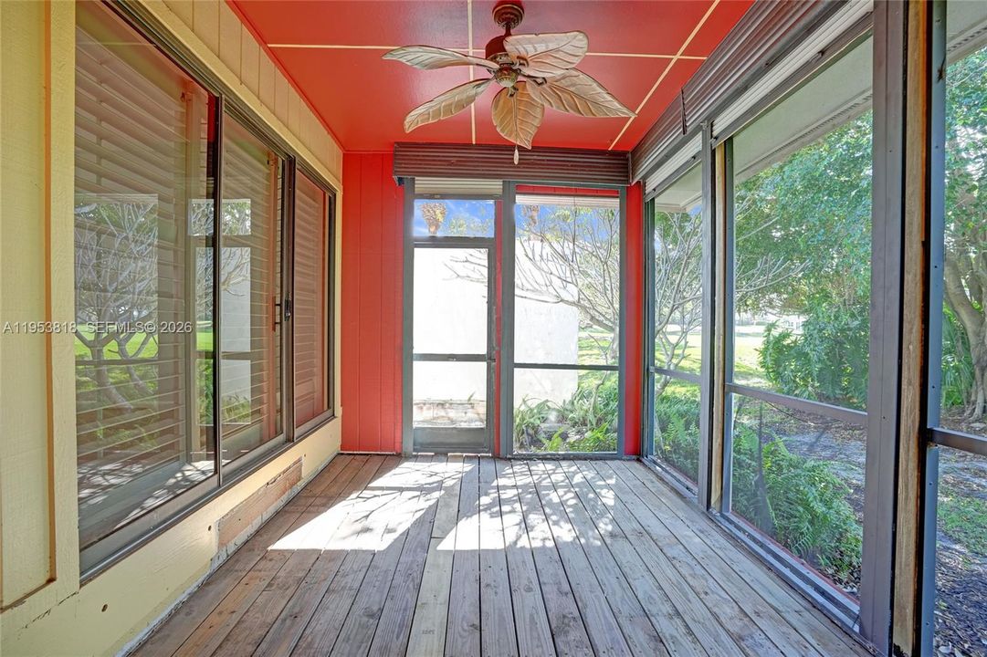 En Venta: $824,950 (2 camas, 2 baños, 2009 Pies cuadrados)
