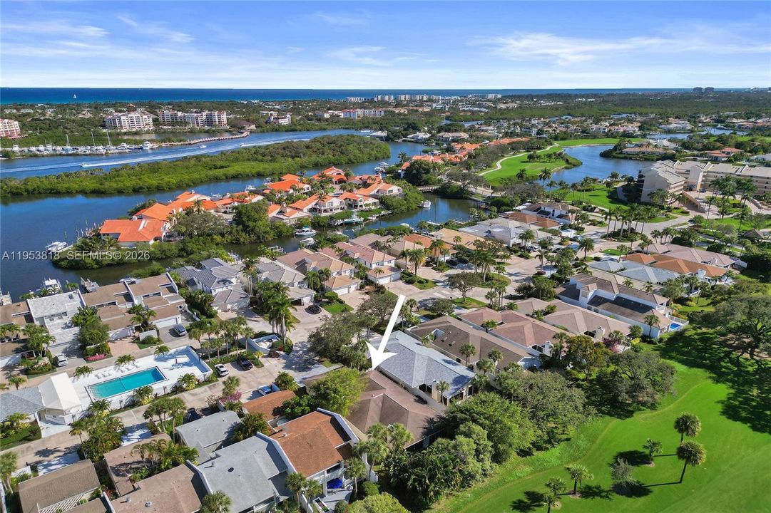 En Venta: $824,950 (2 camas, 2 baños, 2009 Pies cuadrados)