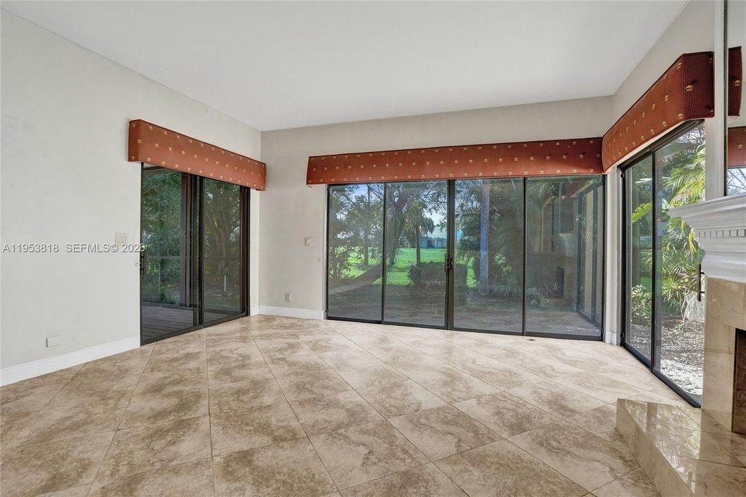En Venta: $824,950 (2 camas, 2 baños, 2009 Pies cuadrados)