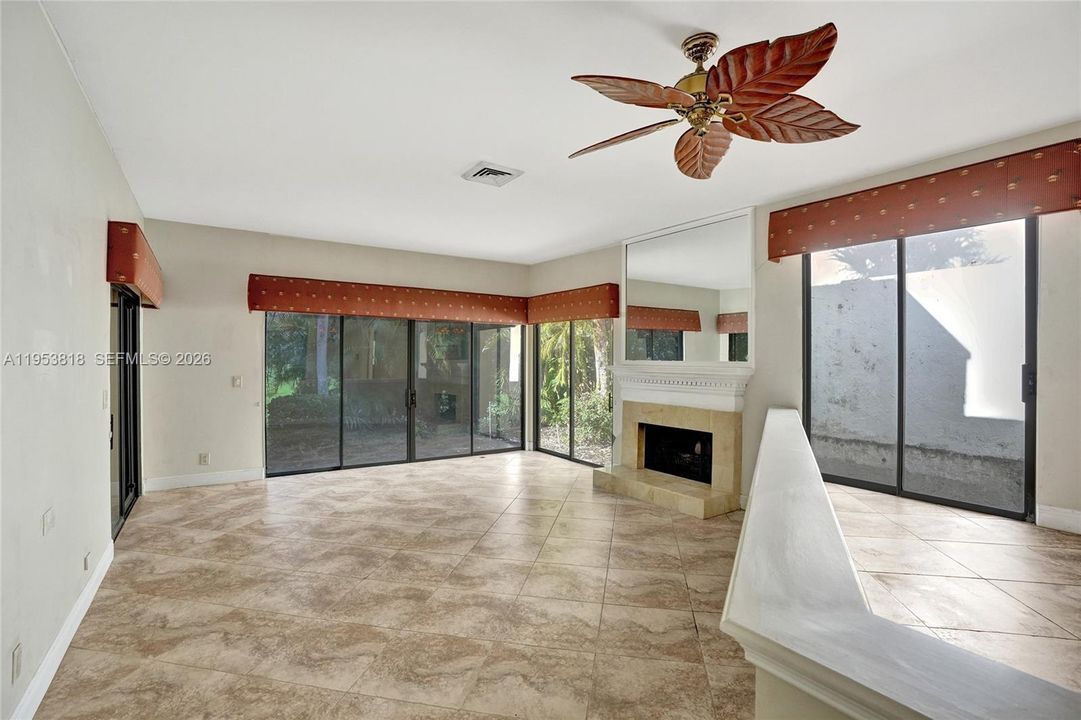 En Venta: $824,950 (2 camas, 2 baños, 2009 Pies cuadrados)